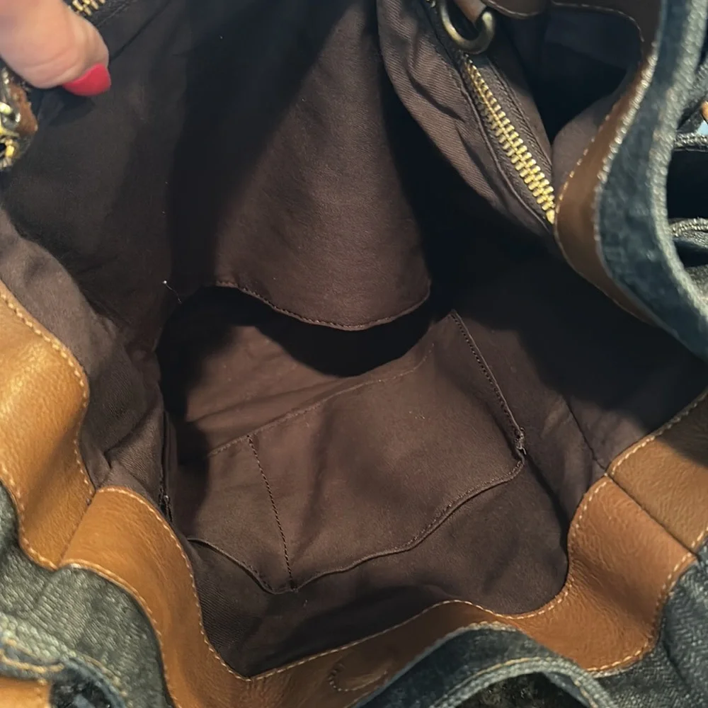 BURBERRY Denim and Leather satchel!!! EXCELLENT CONDITION! - Picture 5 of 8